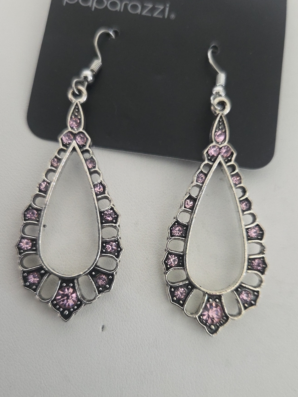 Paparazzi Girl Glam Pink Earrings NWT